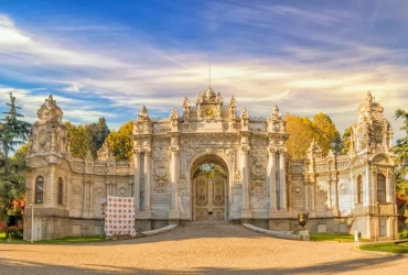 Cung điện Dolmabahce